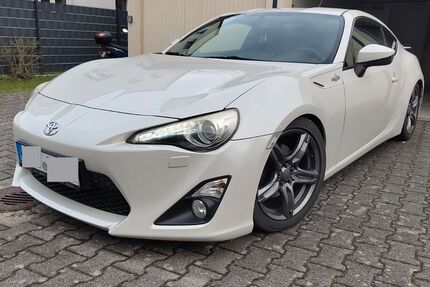 Toyota GT86 103.112 km 18.999 &euro; Zeil am Main 97475