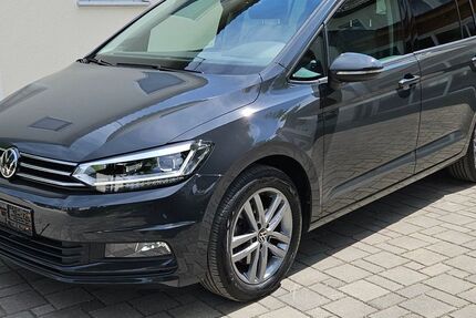 VW Touran 32.500 km 31.900 &euro; Mühlhausen 86444