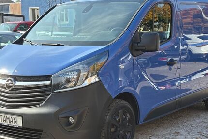 Opel Vivaro 136.560 km 7.690 € München 81243