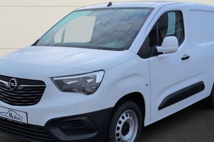 Opel Combo 76.109 km 13.895 &euro; Gnarrenburg 27442