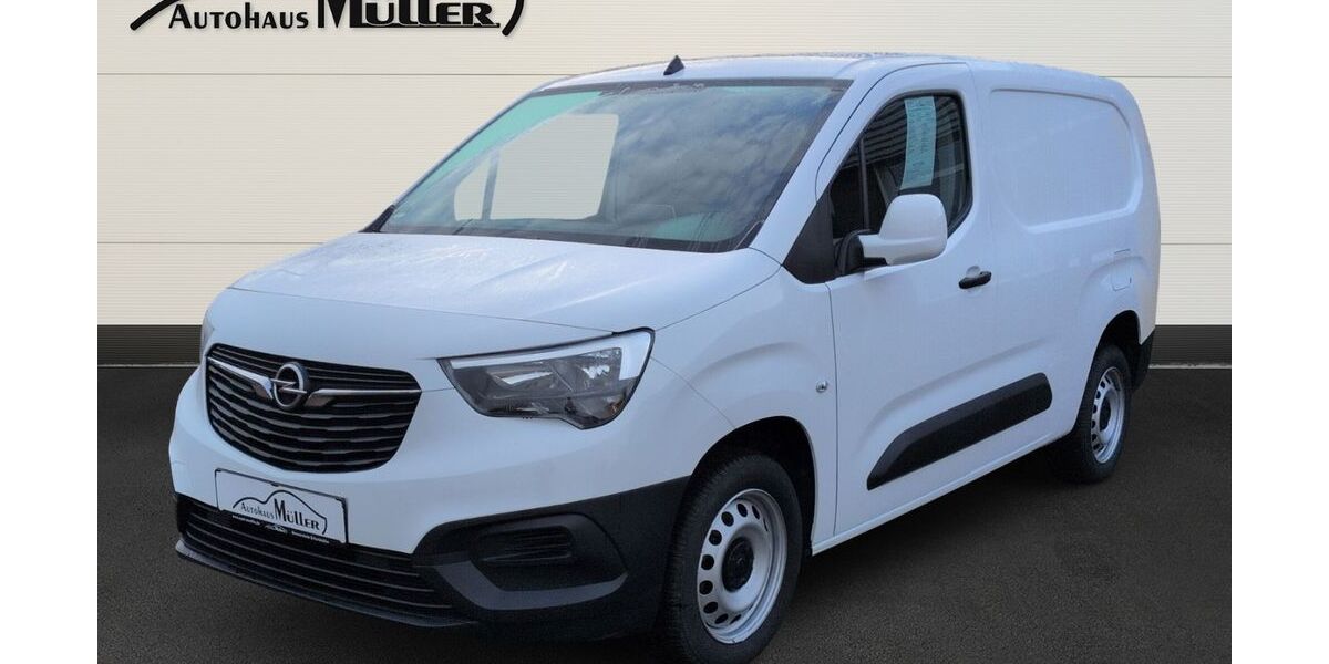 Opel Combo 76.109 km 13.895 &euro; Gnarrenburg 27442