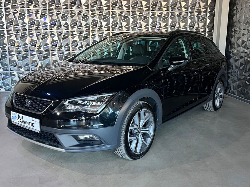 Seat Leon 57.000 km 17.499 € Kesselsdorf 01723