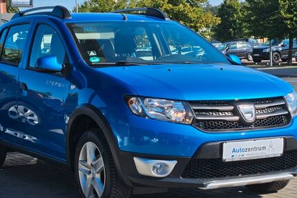 Dacia Sandero 94.000 km 6.990 &euro; Wolfenbüttel 38302