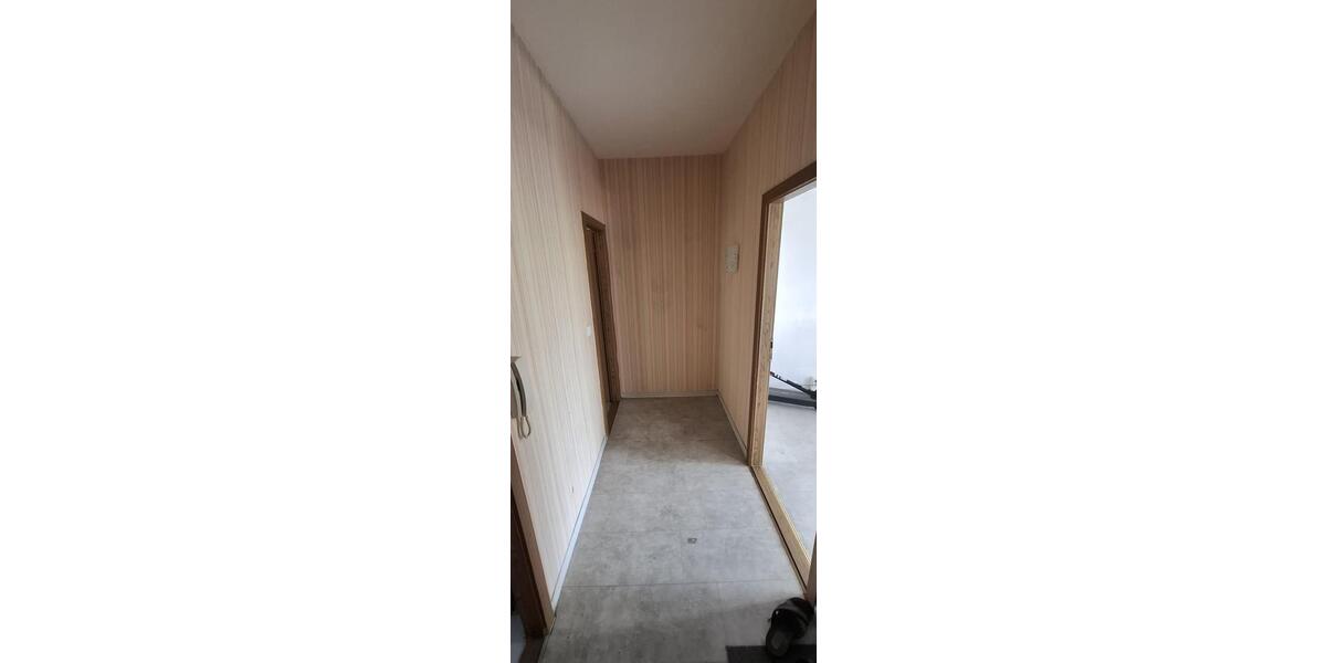 Etagenwohnung Weißenfels - 2 Zimmer, 50 m&sup2;, 33.000&euro; | Angebot:26795604