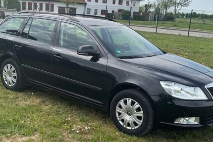 Skoda Octavia 152.000 km 5.390 &euro; Sonnewalde 03249