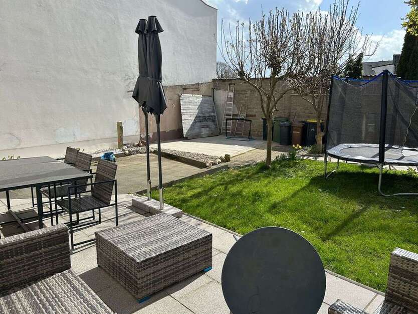 Haus zum Kaufen in Bornheim 379.000 € 168 m²