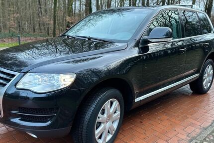 VW Touareg 130.000 km 12.900 &euro; eisten 49751