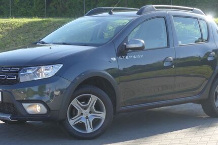 Dacia Sandero 21.625 km 15.990 &euro; Stralsund 18437