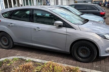 Ford Focus 80.200 km 5.999 &euro; Aichtal 72631