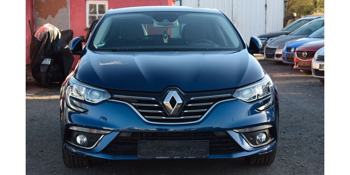 Renault Megane 84.000 km 11.499 &euro; Berlin 13597