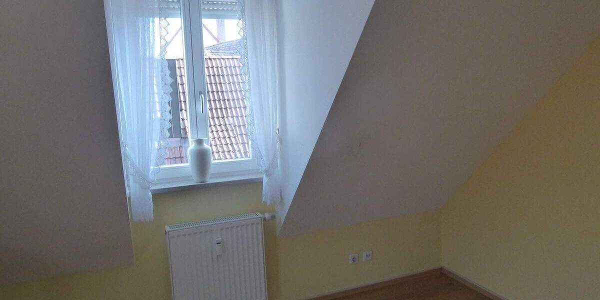 Etagenwohnung Neustadt/Aisch Neustadt - 3 Zimmer, 79 m&sup2;, 319.000&euro; | Angebot:25690498