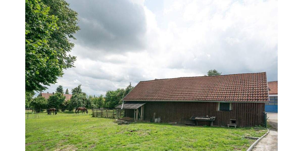 Einfamilienhaus Fünfstetten / Nußbühl Fünfstetten - 8 Zimmer, 301 m&sup2;, 1.200.000&euro; | Angebot:25727229
