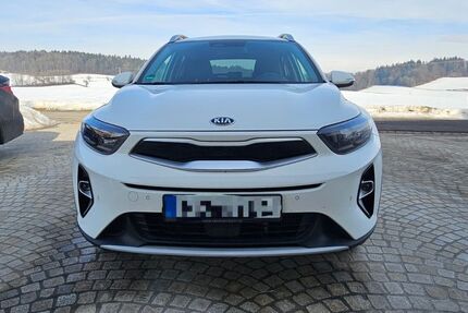 Kia Stonic 50.108 km 15.600 &euro; Röhrnbach 94133