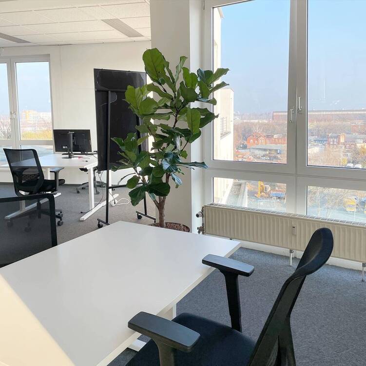 Modernes Büro mit Dachterrasse in Reinickendorf - All-in-Miete