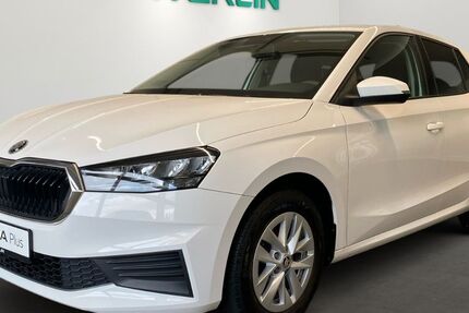 Skoda Fabia 64.250 km 13.370 &euro; Freiburg 79108