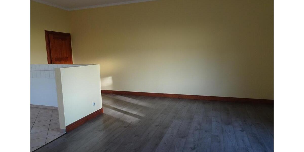 Etagenwohnung Guben - 3 Zimmer, 92 m&sup2;, 500&euro; | Angebot:25418214