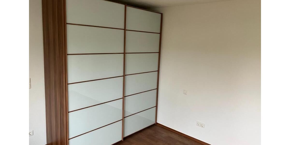 Etagenwohnung Ruhstorf an der Rott - 8 Zimmer, 150 m&sup2;, 1.050&euro; | Angebot:24774975