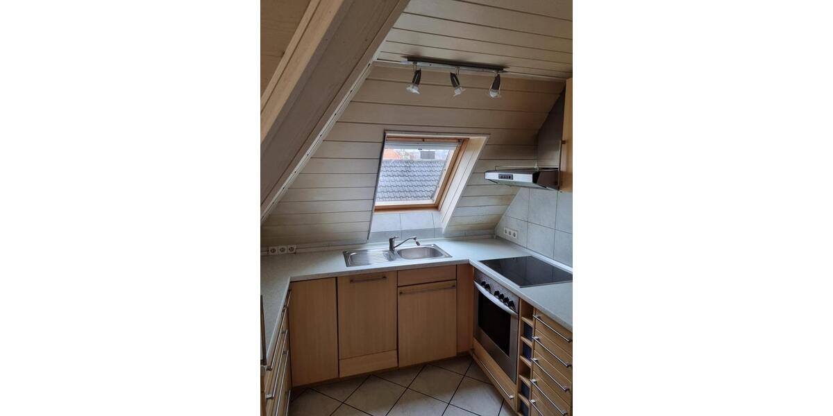 Dachgeschoßwohnung Erlenbach - 3.5 Zimmer, 75 m&sup2;, 309.000&euro; | Angebot:24455160