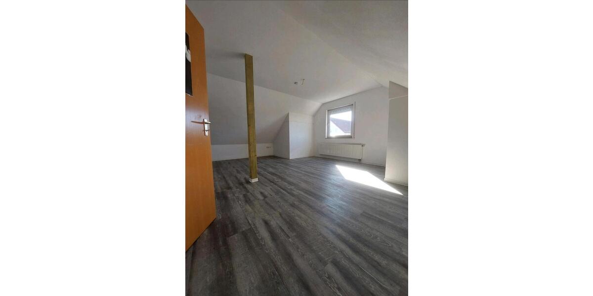 Doppelhaushälfte Zerbst (Anhalt) - 5 Zimmer, 120 m&sup2;, 199.000&euro; | Angebot:26385552