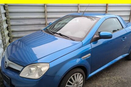 Opel Tigra 110.417 km 1.150 &euro; Lübeck 23556