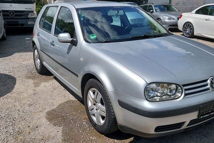 VW Golf 179.600 km 999 &euro; Würzburg 97082