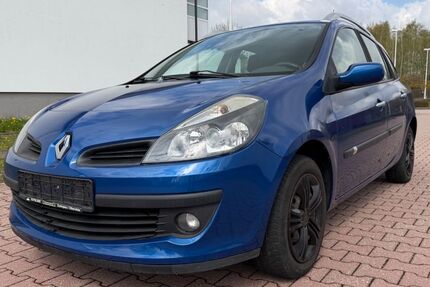 Renault Clio 89.000 km 3.900 &euro; chemnitz 09120