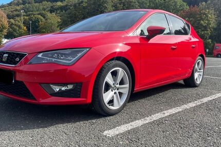 Seat Leon 87.408 km 10.990 &euro; Kulmbach 95326