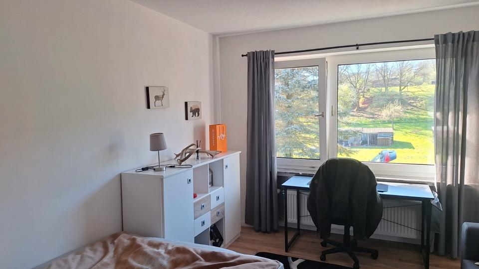 Bungalow Bausendorf - 5 Zimmer, 143 m&sup2;, 1.300&euro; | Angebot:26368367
