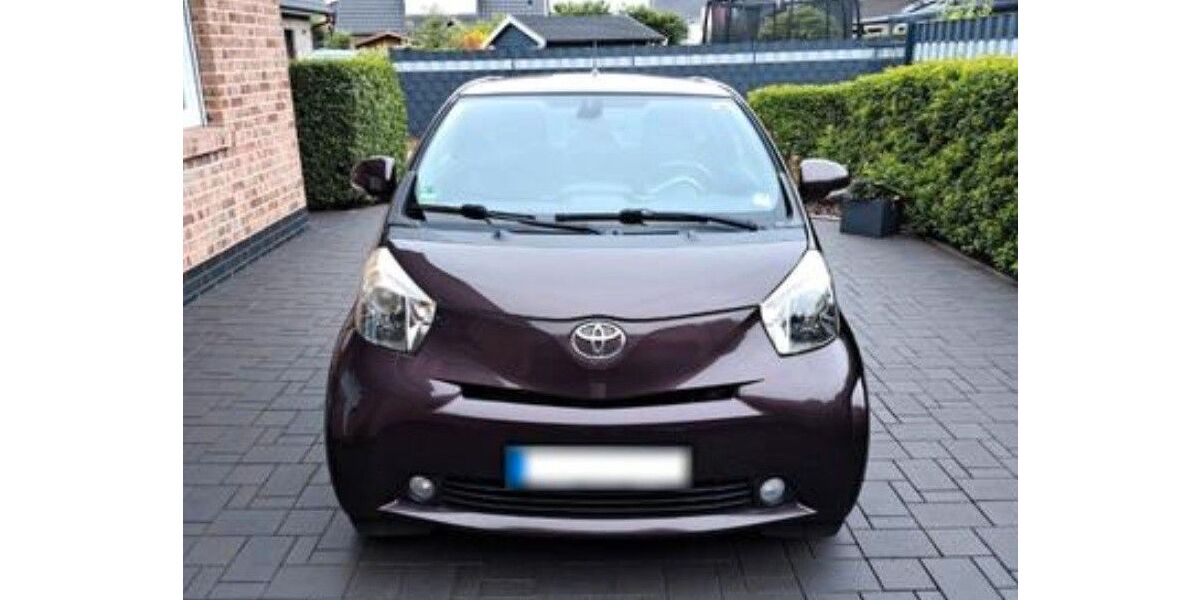 Toyota IQ 171.000 km 5.490 &euro; Elmshorn 25337