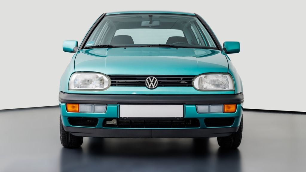 VW Golf 20.700 km 13.300 &euro; Dettingen Erms 72581