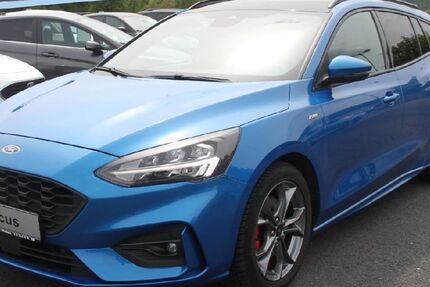 Ford Focus 99.900 km 13.990 &euro; Mittenaar 35756