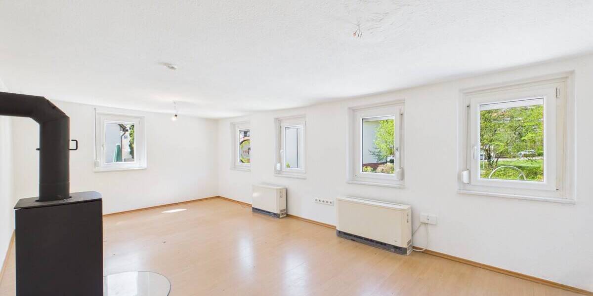 Einfamilienhaus Oberndorf am Neckar / Aistaig Aistaig - 7 Zimmer, 100 m&sup2;, 169.000&euro; | Angebot:26695564