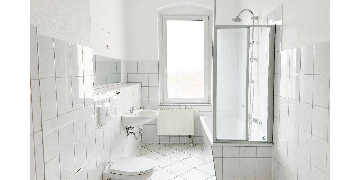 Etagenwohnung Riesa Altriesa - 2 Zimmer, 73 m&sup2;, 395&euro; | Angebot:25985365