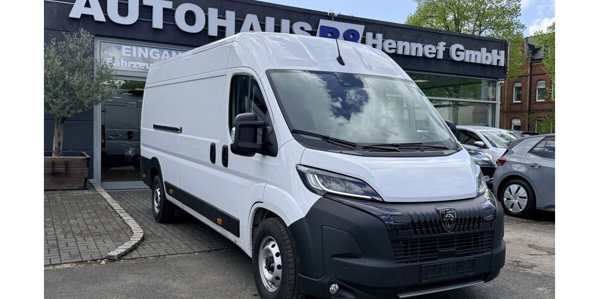 Peugeot Boxer 29.276 km 23.900 &euro; Hennef 53773