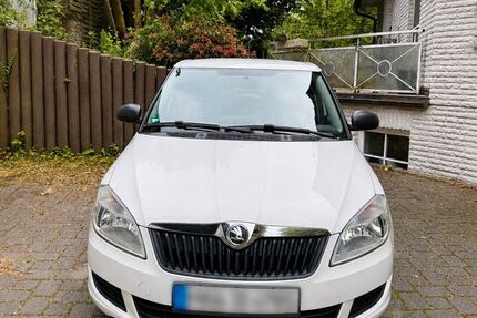 Skoda Fabia 126.393 km 4.000 &euro; Hamburg 21075