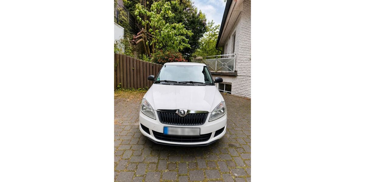 Skoda Fabia 126.393 km 4.000 &euro; Hamburg 21075