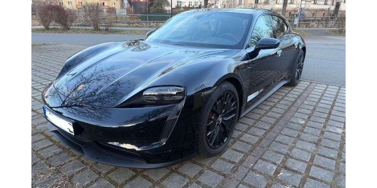 Porsche Taycan 73.900 km 67.890 &euro; Creglingen 97993