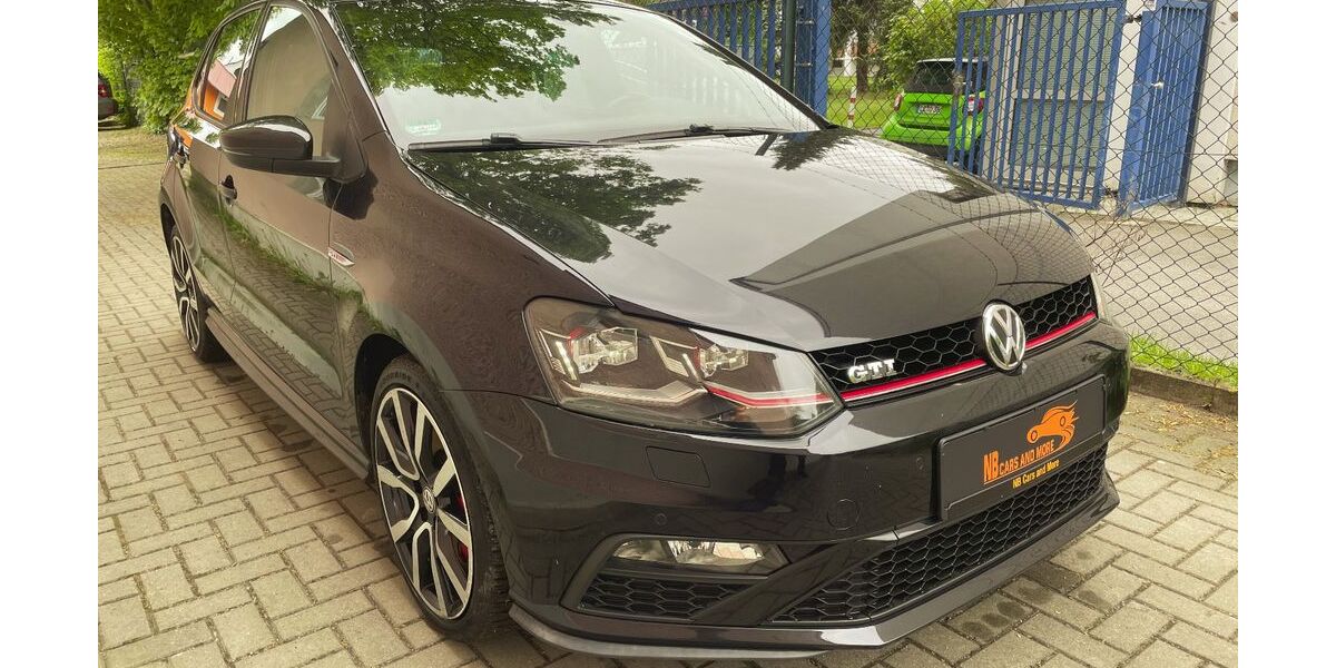 VW Polo 100.532 km 13.990 &euro; Berlin 12107