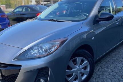 Mazda 3 179.000 km 4.890 &euro; Konz 54329