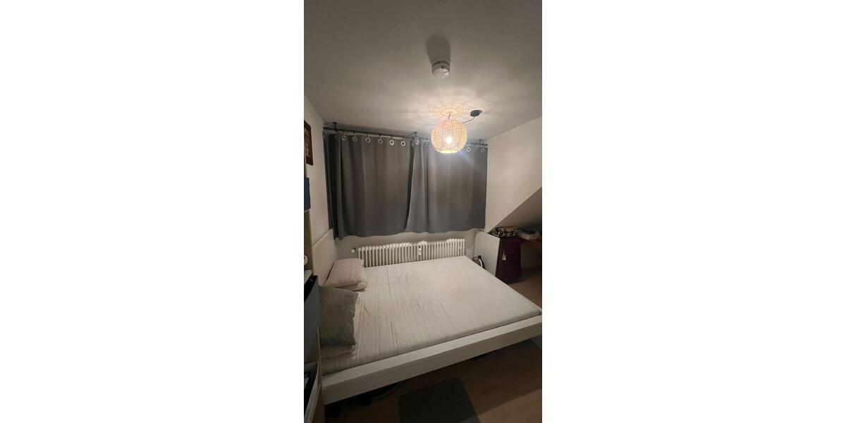 Dachgeschoßwohnung Regensburg Brandlberg - 2 Zimmer, 33 m&sup2;, 750&euro; | Angebot:25918896