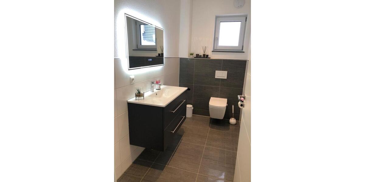 Einfamilienhaus Neuburg an der Donau - 6 Zimmer, 165 m&sup2;, 720.000&euro; | Angebot:27084166