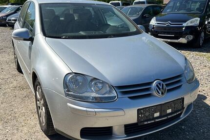 VW Golf 213.000 km 2.900 &euro; Kiel 24145