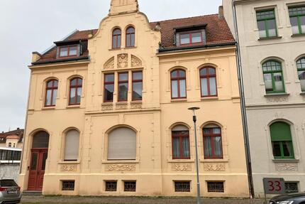 helle & schöne 4-Raum-Wohnung mit Balkon in Gründerzeithaus