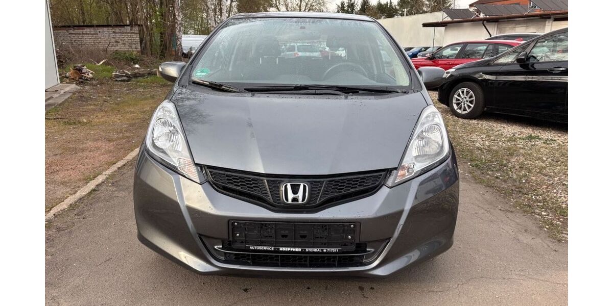 Honda Jazz 64.600 km 8.750 &euro; Celle 29223