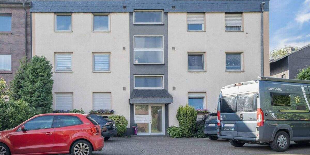 Vermietete Dachgeschoss-Perle mit Balkon und Stellplatz in Oberhausen - Ihre Top-Investition! 2 zimmer