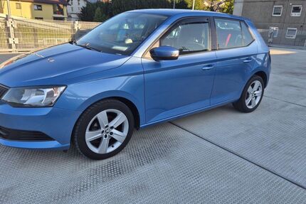Skoda Fabia 51.500 km 9.000 &euro; Oberboihingen 72644