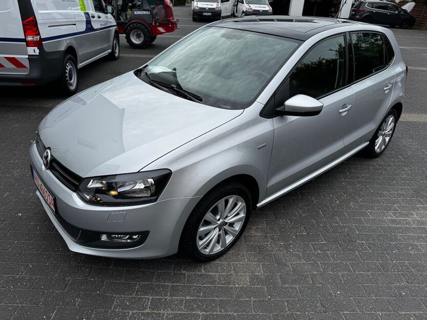 VW Polo 37.021 km 11.990 € Velten 16727