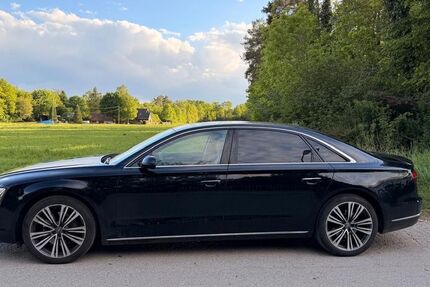 Audi A8 139.800 km 20.200 &euro; München 81677