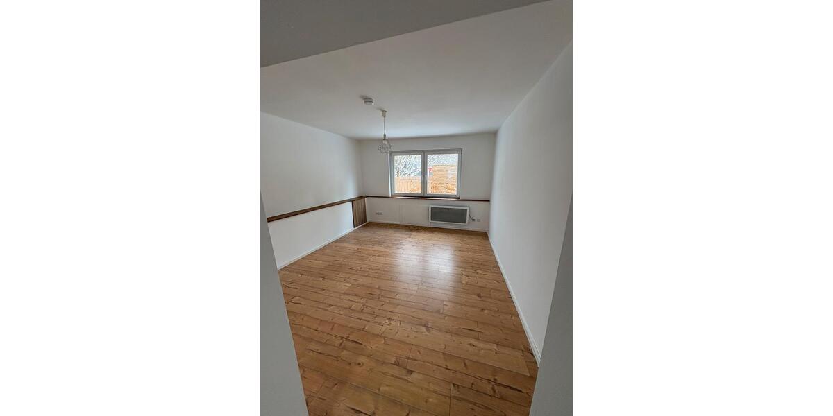 Erdgeschoßwohnung Rödental - 2 Zimmer, 35 m&sup2;, 500&euro; | Angebot:26288332