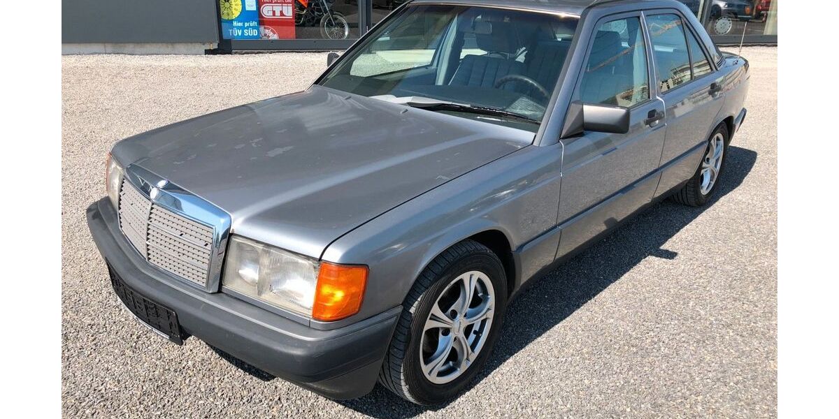 Mercedes-Benz 190 215.000 km 4.850 &euro; Öhringen 74613